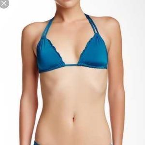 Vitamin A Jess’s Ruffle triangle top size D cup/XL